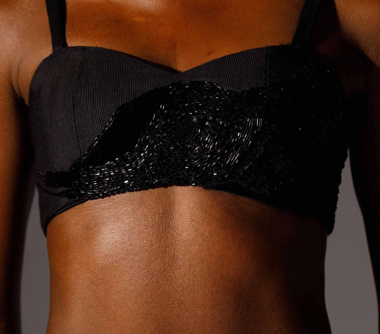 ASO OKE VELVET DETAIL BRALET